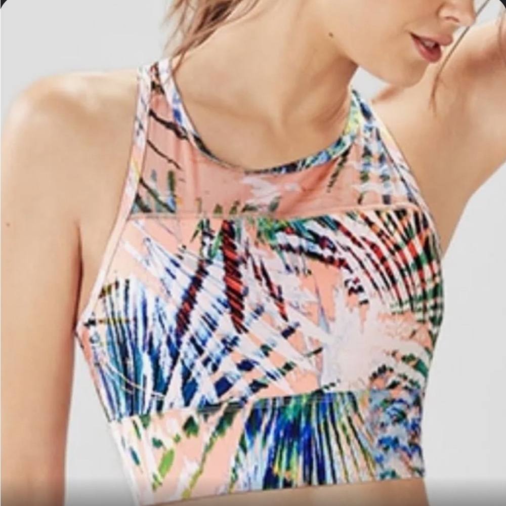 NWT Fabletics Marcia Sportsbra